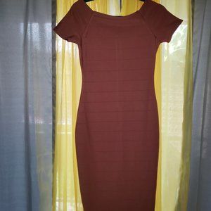 Bondeau Dress Size M